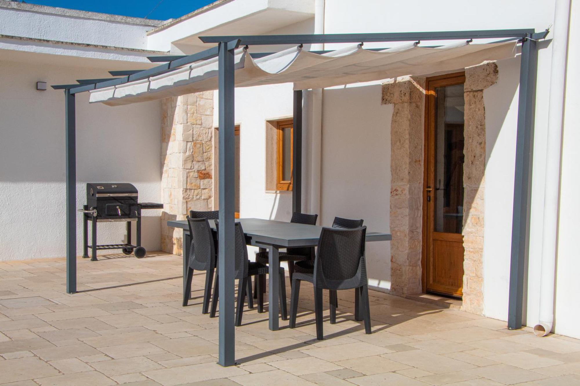 Villa With Trullo And Pool, Alberobello Exterior foto